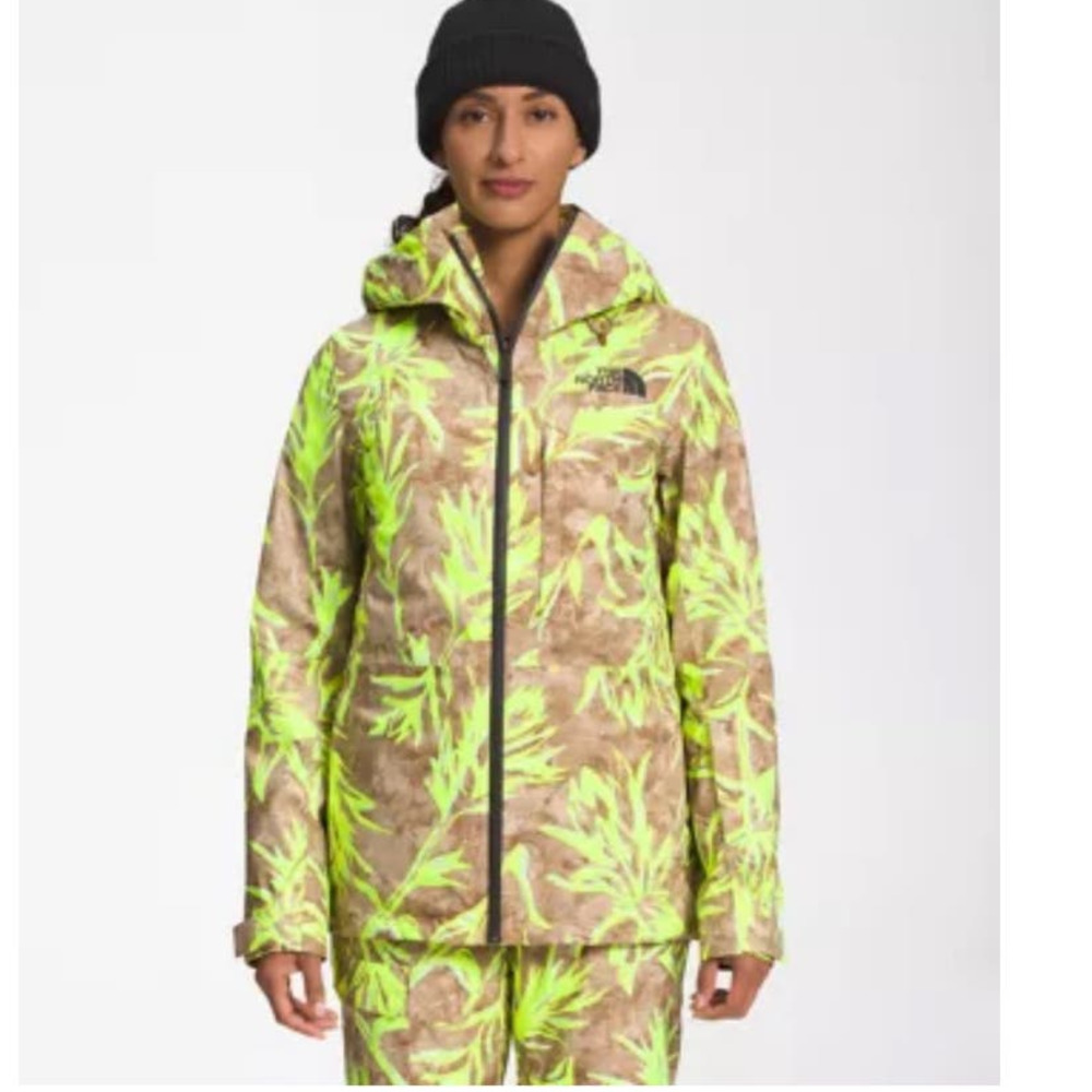 THE NORTH FACE ThermoBall Eco Snow Triclimate Jacket - Picture 10 of 10